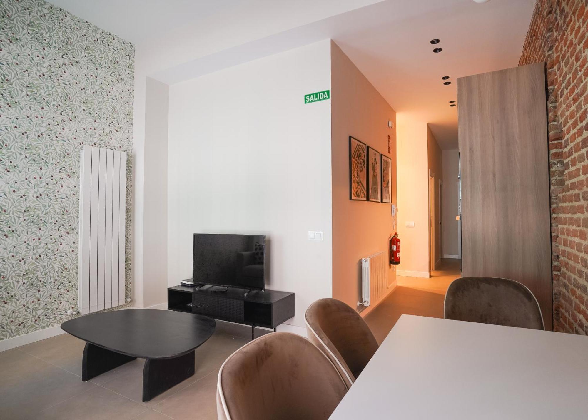 Modern Apartment-2Bedrooms 1Bath-Cuatro Caminos Madrid Exterior foto